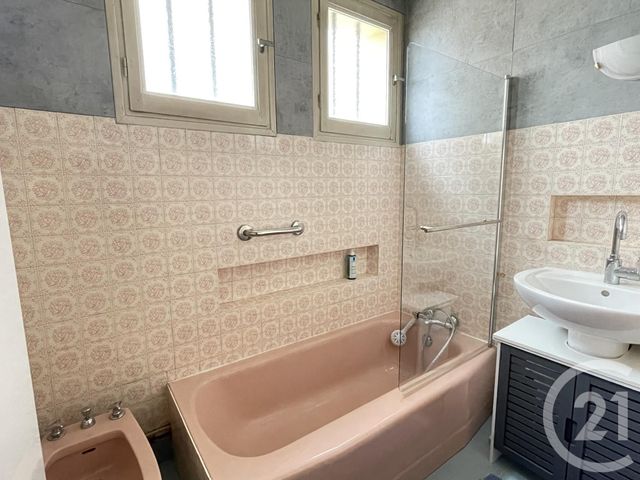 Maison &agrave; vendre - 8 pi&egrave;ces - 150 m2 - St Remy Les Chevreuse - 78 - ILE-DE-FRANCE