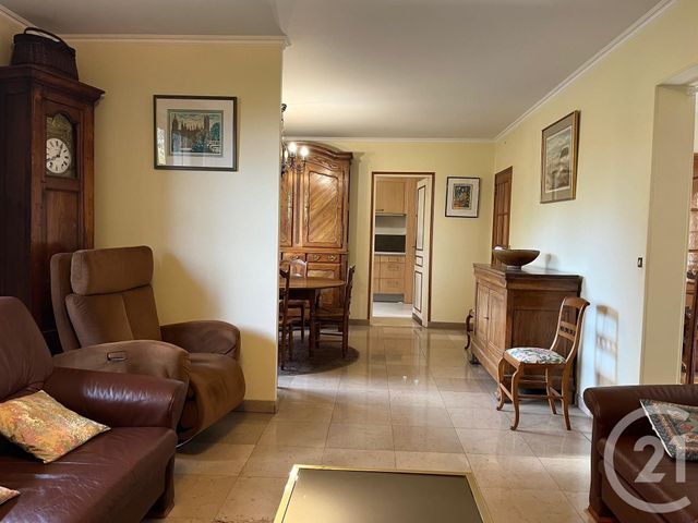 Maison à vendre - 9 pièces - 202 m2 - St Remy Les Chevreuse - 78 - ILE-DE-FRANCE