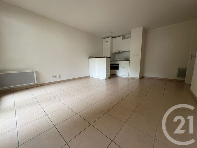 Prix immobilier PONT STE MAXENCE - Photo d’un appartement vendu