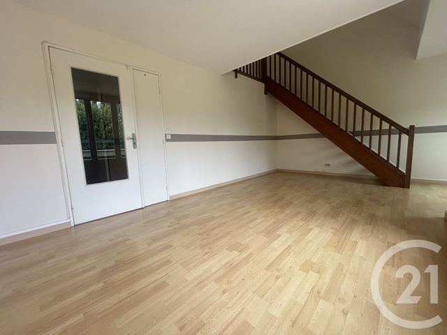 Appartement F3 à vendre - 4 pièces - 73,39 m2 - Pontpoint - 60 - PICARDIE