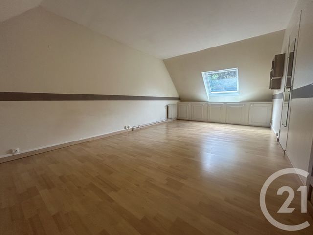 Appartement F3 à vendre - 4 pièces - 73,39 m2 - Pontpoint - 60 - PICARDIE