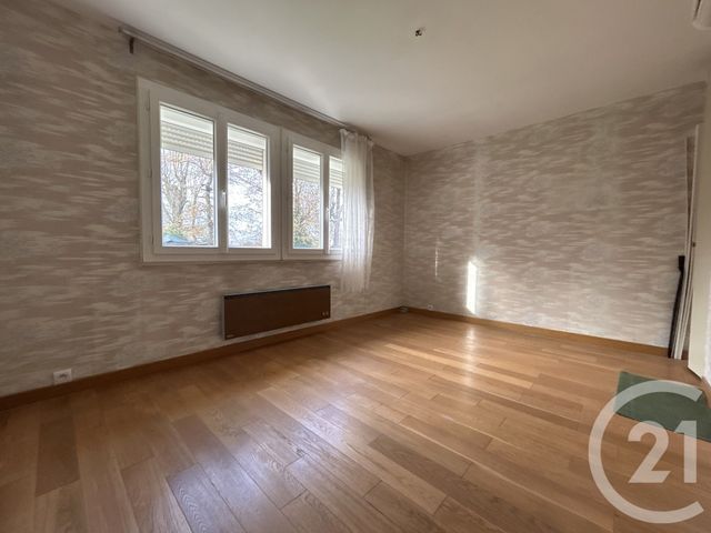 Maison à vendre - 4 pièces - 75 m2 - Verneuil En Halatte - 60 - PICARDIE