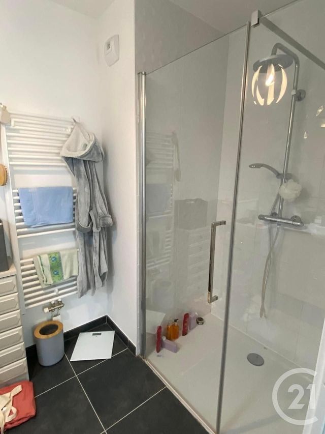 Appartement F2 &agrave; louer - 2 pi&egrave;ces - 49,04 m2 - Senlis - 60 - PICARDIE