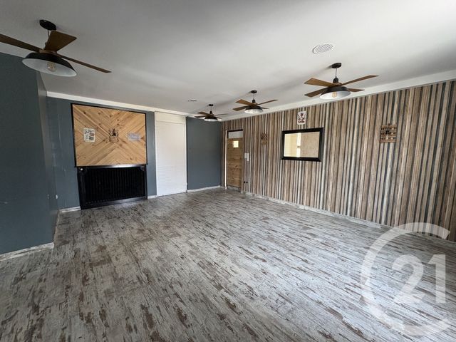 Local commercial à louer - 204.8 m2 - 60 - Oise