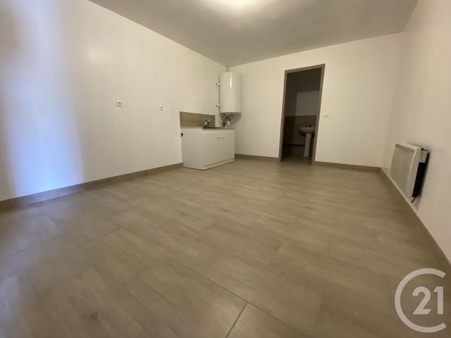 Local commercial à louer - 160.0 m2 - 60 - Oise