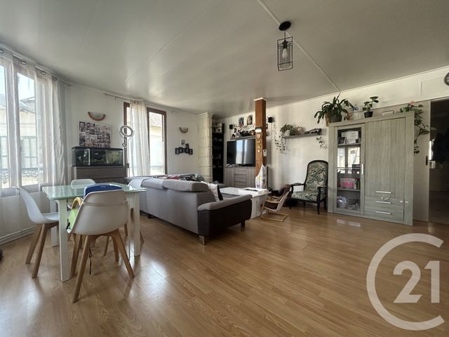 Appartement à vendre - 4 pièces - 102,25 m2 - Liancourt - 60 - PICARDIE