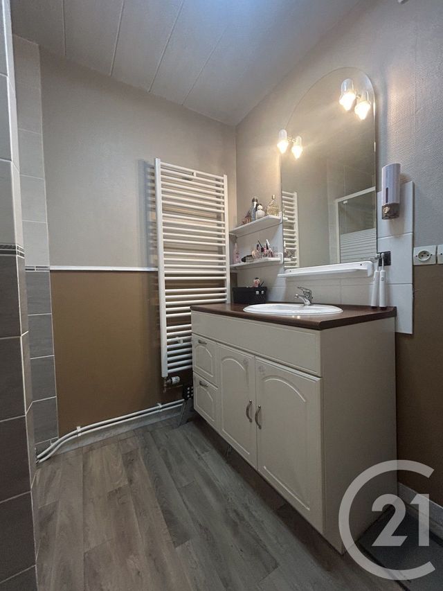 Appartement à vendre - 4 pièces - 102,25 m2 - Liancourt - 60 - PICARDIE