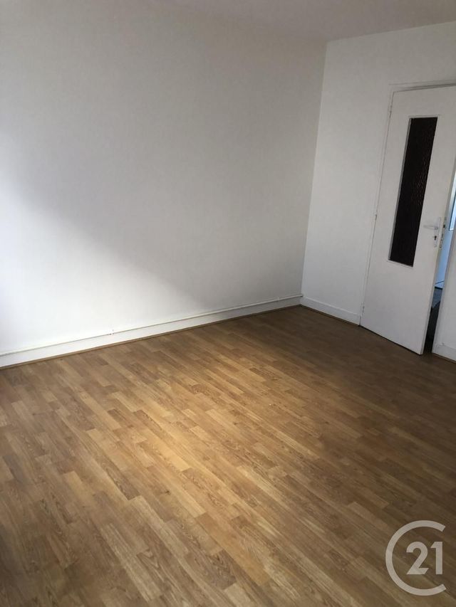 Appartement F3 à louer - 3 pièces - 61,48 m2 - Compiegne - 60 - PICARDIE