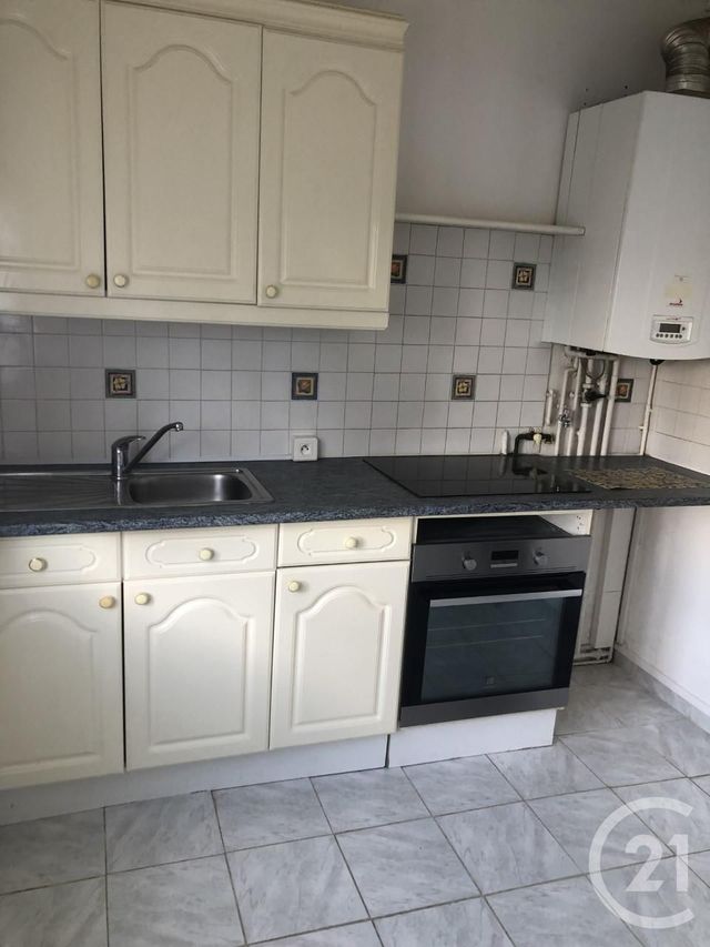 Appartement F3 à vendre - 3 pièces - 61,48 m2 - Compiegne - 60 - PICARDIE