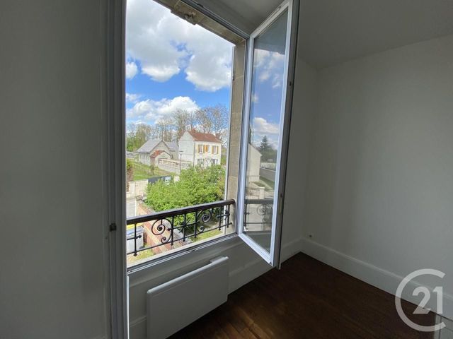 Appartement F1 à louer - 1 pièce - 40,49 m2 - Pont Ste Maxence - 60 - PICARDIE