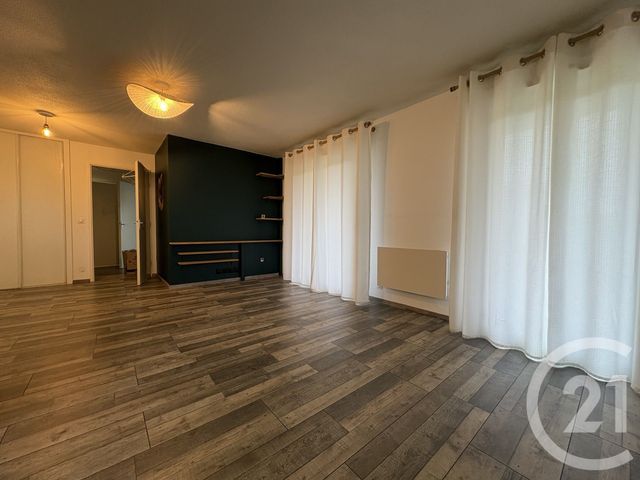 Appartement F3 à louer - 3 pièces - 66,36 m2 - Pont Ste Maxence - 60 - PICARDIE