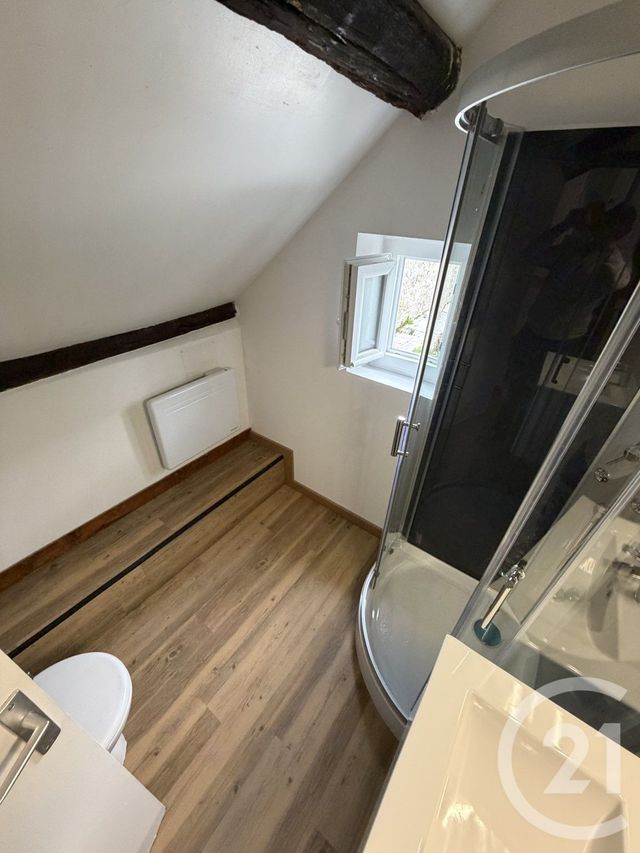 Appartement F2 &agrave; louer - 2 pi&egrave;ces - 39,41 m2 - Pont Ste Maxence - 60 - PICARDIE