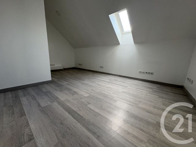 Appartement F3 &agrave; louer - 3 pi&egrave;ces - 58,86 m2 - Pont Ste Maxence - 60 - PICARDIE
