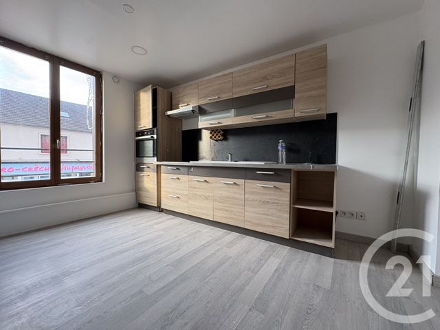 Appartement F3 &agrave; louer - 3 pi&egrave;ces - 58,86 m2 - Pont Ste Maxence - 60 - PICARDIE