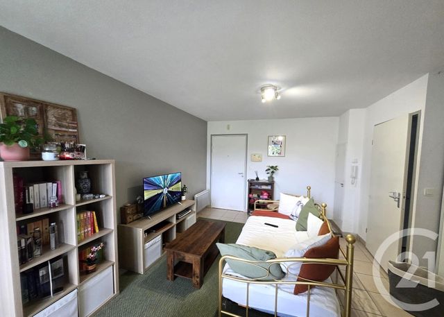 Appartement F2 &agrave; louer - 2 pi&egrave;ces - 42,57 m2 - Pont Ste Maxence - 60 - PICARDIE