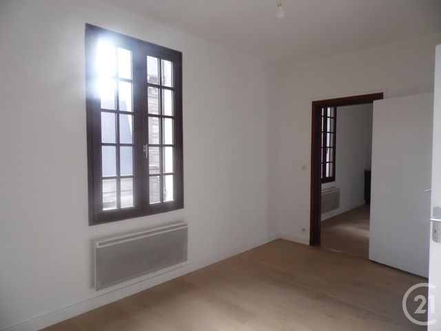 Appartement F2 &agrave; louer - 2 pi&egrave;ces - 54,05 m2 - Montataire - 60 - PICARDIE