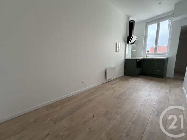 Appartement F2 &agrave; louer - 2 pi&egrave;ces - 27,45 m2 - Pont Ste Maxence - 60 - PICARDIE