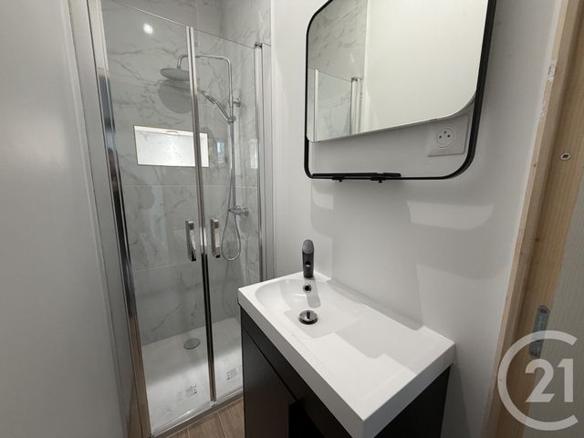 Appartement F2 &agrave; louer - 2 pi&egrave;ces - 27,45 m2 - Pont Ste Maxence - 60 - PICARDIE