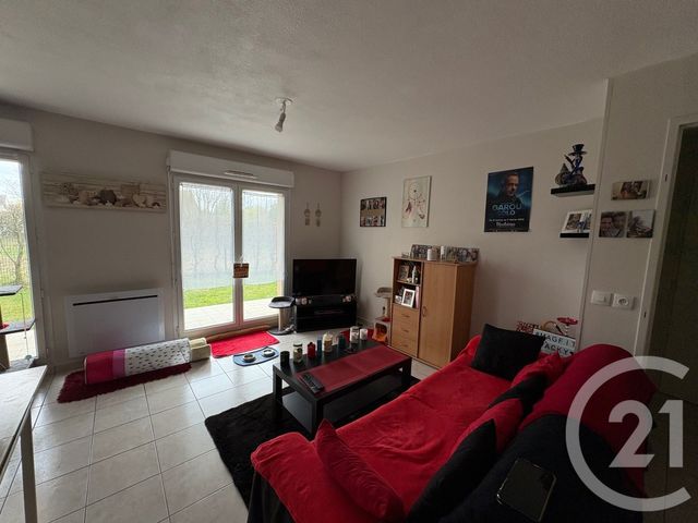 Appartement F2 &agrave; louer - 2 pi&egrave;ces - 47,31 m2 - Pont Ste Maxence - 60 - PICARDIE