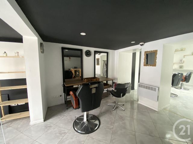 Local commercial à louer - 53.0 m2 - 60 - Oise