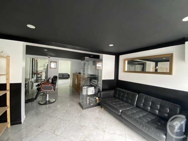 Local commercial à louer - 53.0 m2 - 60 - Oise