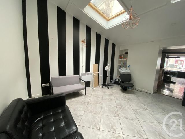 Local commercial à louer - 53.0 m2 - 60 - Oise