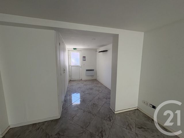 Local commercial à louer - 53.0 m2 - 60 - Oise