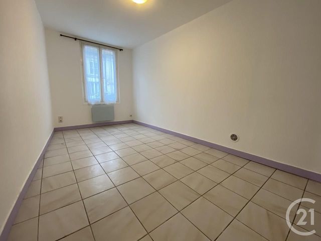 Appartement F1 &agrave; louer - 1 pi&egrave;ce - 26,93 m2 - Pont Ste Maxence - 60 - PICARDIE