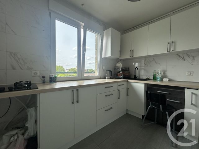 Appartement F3 &agrave; louer - 3 pi&egrave;ces - 52,79 m2 - Creil - 60 - PICARDIE
