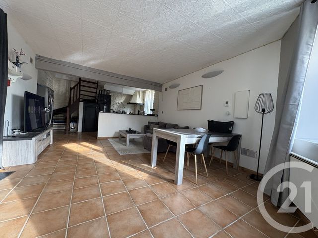 Appartement F3 &agrave; louer - 4 pi&egrave;ces - 49,37 m2 - Pont Ste Maxence - 60 - PICARDIE