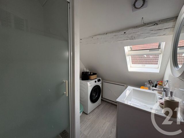 Appartement F3 &agrave; louer - 4 pi&egrave;ces - 49,37 m2 - Pont Ste Maxence - 60 - PICARDIE
