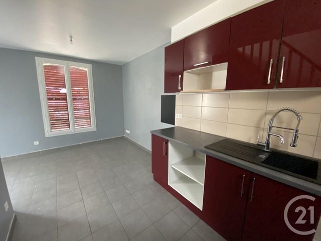 Appartement F2 &agrave; louer - 2 pi&egrave;ces - 32,84 m2 - Pont Ste Maxence - 60 - PICARDIE