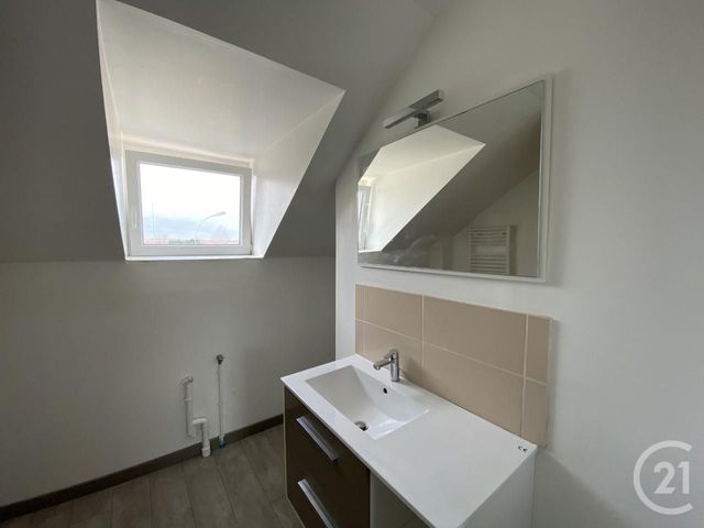 Appartement F2 &agrave; louer - 2 pi&egrave;ces - 32,84 m2 - Pont Ste Maxence - 60 - PICARDIE