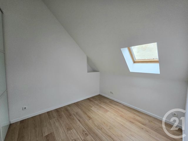 Appartement F3 &agrave; louer - 3 pi&egrave;ces - 37,40 m2 - Pont Ste Maxence - 60 - PICARDIE