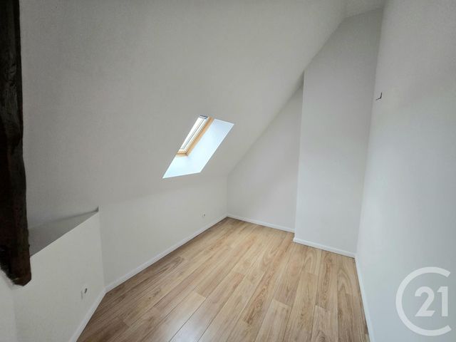 Appartement F3 &agrave; louer - 3 pi&egrave;ces - 37,40 m2 - Pont Ste Maxence - 60 - PICARDIE