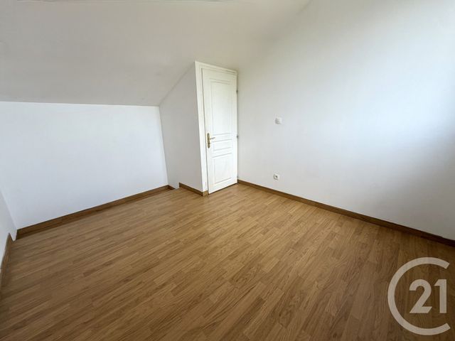 Appartement F3 &agrave; louer - 3 pi&egrave;ces - 63,30 m2 - Pont Ste Maxence - 60 - PICARDIE