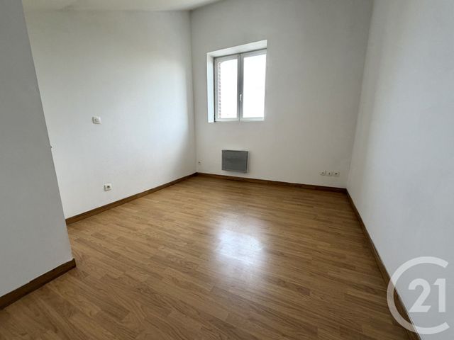 Appartement F3 &agrave; louer - 3 pi&egrave;ces - 63,30 m2 - Pont Ste Maxence - 60 - PICARDIE