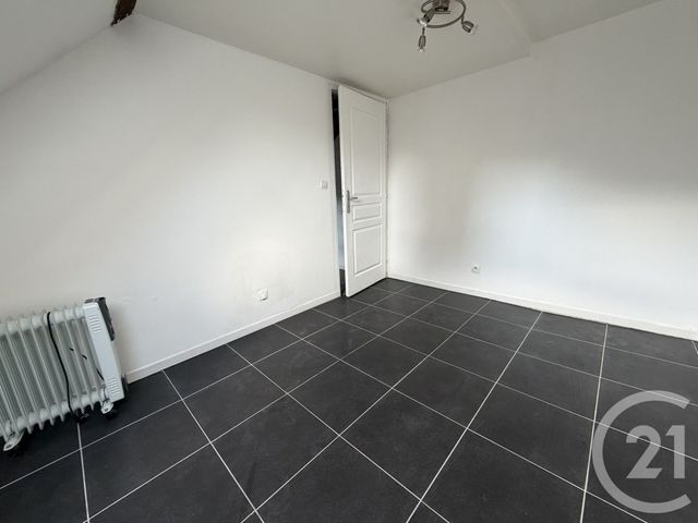 Appartement &agrave; louer - 3 pi&egrave;ces - 50,88 m2 - Pont Ste Maxence - 60 - PICARDIE