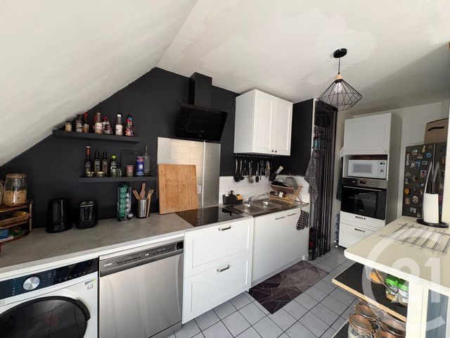 Appartement F2 &agrave; louer - 2 pi&egrave;ces - 52,85 m2 - Pont Ste Maxence - 60 - PICARDIE