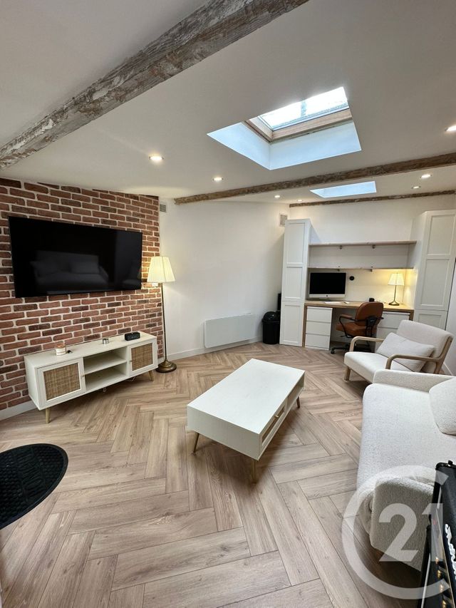 Appartement F2 &agrave; louer - 2 pi&egrave;ces - 31,61 m2 - Pont Ste Maxence - 60 - PICARDIE