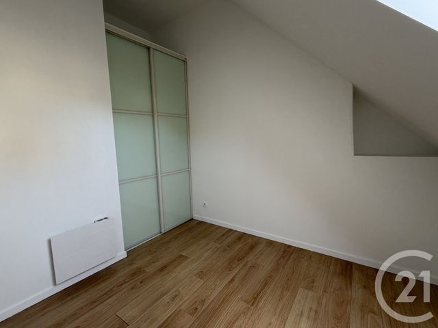 Appartement F3 &agrave; louer - 3 pi&egrave;ces - 37,40 m2 - Pont Ste Maxence - 60 - PICARDIE