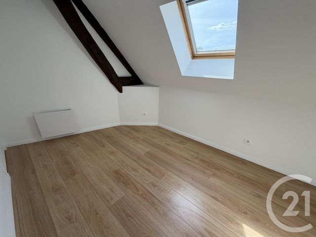 Appartement F3 &agrave; louer - 3 pi&egrave;ces - 37,40 m2 - Pont Ste Maxence - 60 - PICARDIE