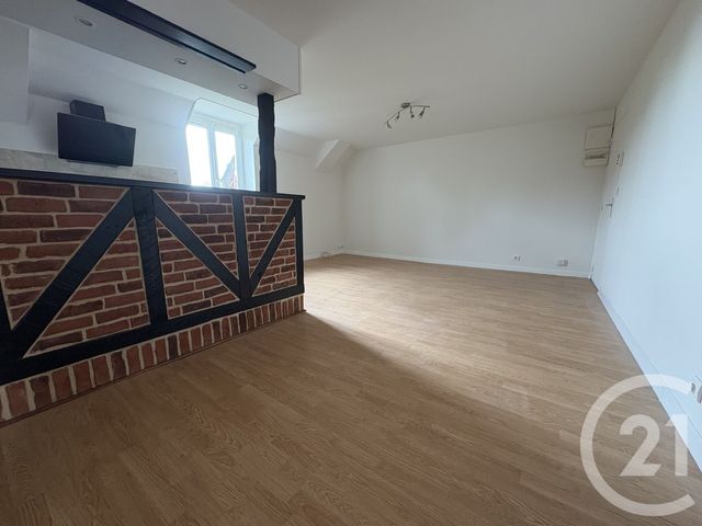 Appartement F2 &agrave; louer - 2 pi&egrave;ces - 49,65 m2 - Fitz James - 60 - PICARDIE