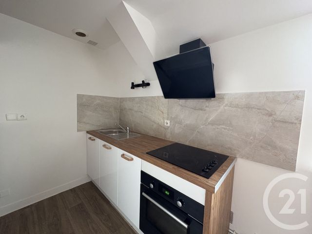 Appartement F2 &agrave; louer - 2 pi&egrave;ces - 49,65 m2 - Fitz James - 60 - PICARDIE