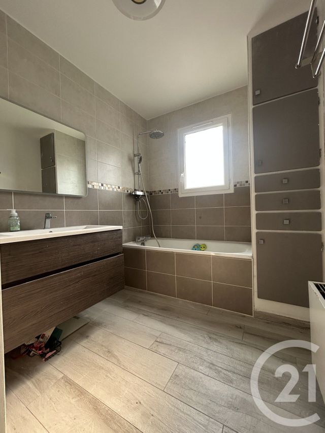 Maison &agrave; vendre - 5 pi&egrave;ces - 108,44 m2 - Pont Ste Maxence - 60 - PICARDIE