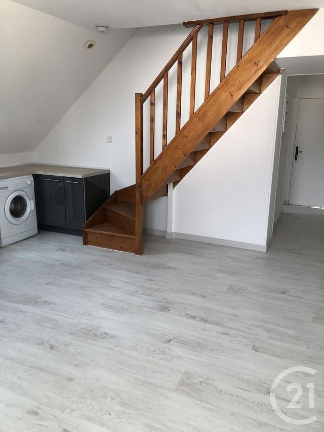 Appartement F3 &agrave; louer - 3 pi&egrave;ces - 34,30 m2 - St Martin Longueau - 60 - PICARDIE