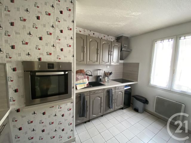 Maison &agrave; louer - 3 pi&egrave;ces - 81,28 m2 - Pont Ste Maxence - 60 - PICARDIE
