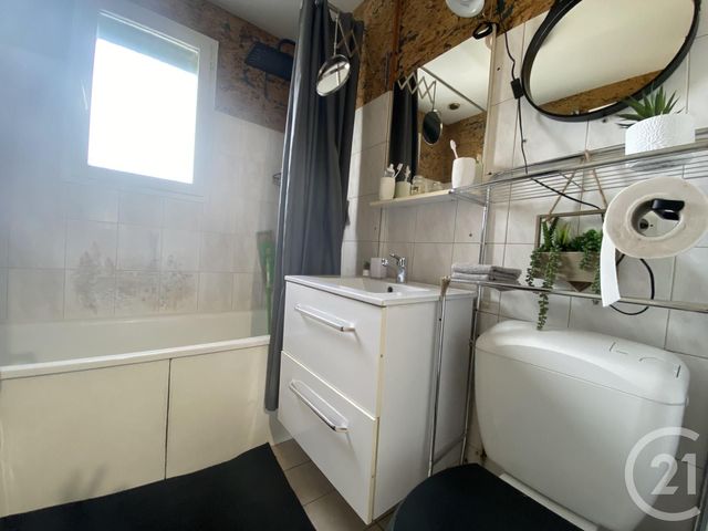 Maison &agrave; louer - 3 pi&egrave;ces - 81,28 m2 - Pont Ste Maxence - 60 - PICARDIE