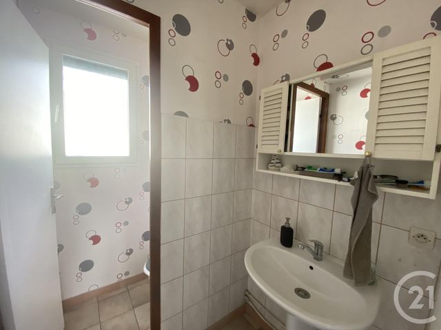Maison &agrave; louer - 3 pi&egrave;ces - 81,28 m2 - Pont Ste Maxence - 60 - PICARDIE