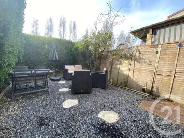 Maison &agrave; louer - 3 pi&egrave;ces - 81,28 m2 - Pont Ste Maxence - 60 - PICARDIE